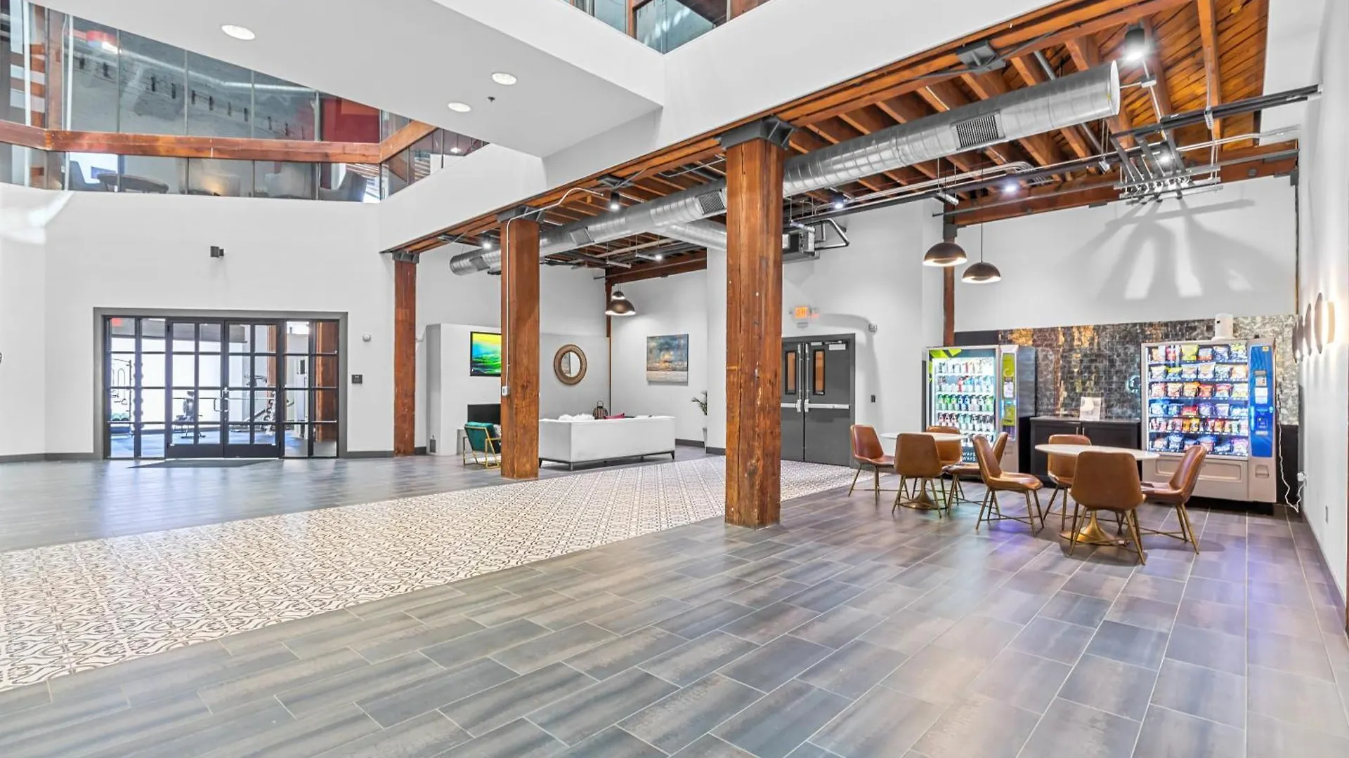 2Br Loft-Parking-Gym-Roof Deck-3M Apartment Saint Louis